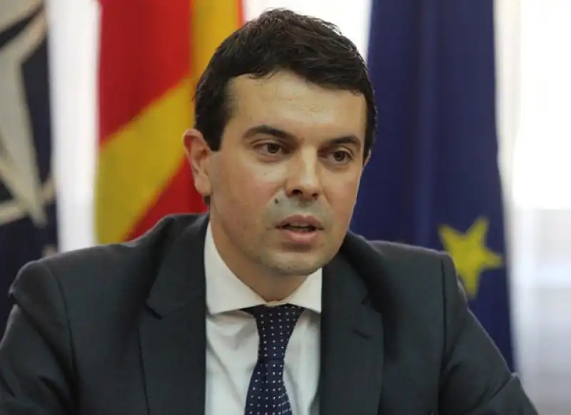 NICOLA POPOSKI 