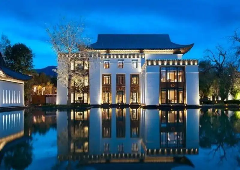 st regis lhasa resort Tibet 