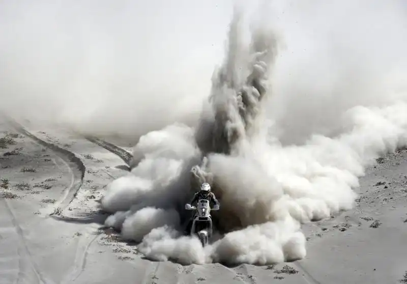 riaan van niekerk races during the fifth stage of the dakkar rally in chile 