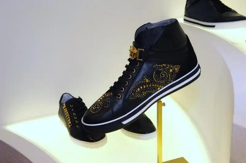 Scarpe di Versace 