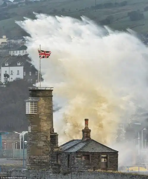 TEMPESTA PERFETTA IN NORD EUROPA E UK 