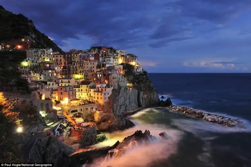 IL VILLAGGIO DI MANAROLA IN LIGURIA 