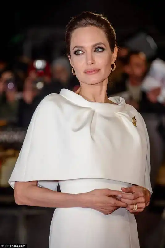 angelina jolie oggi