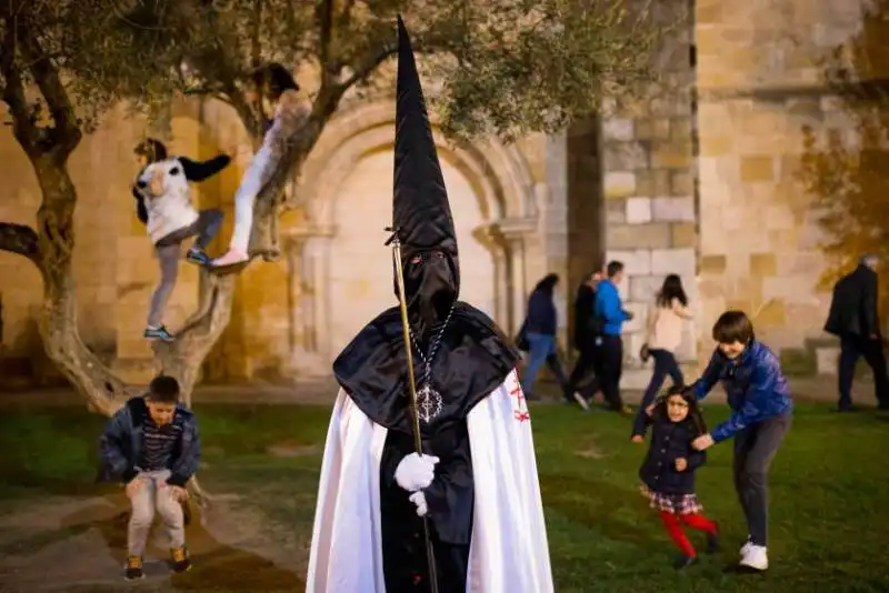 bambini giocano a zamora spagna