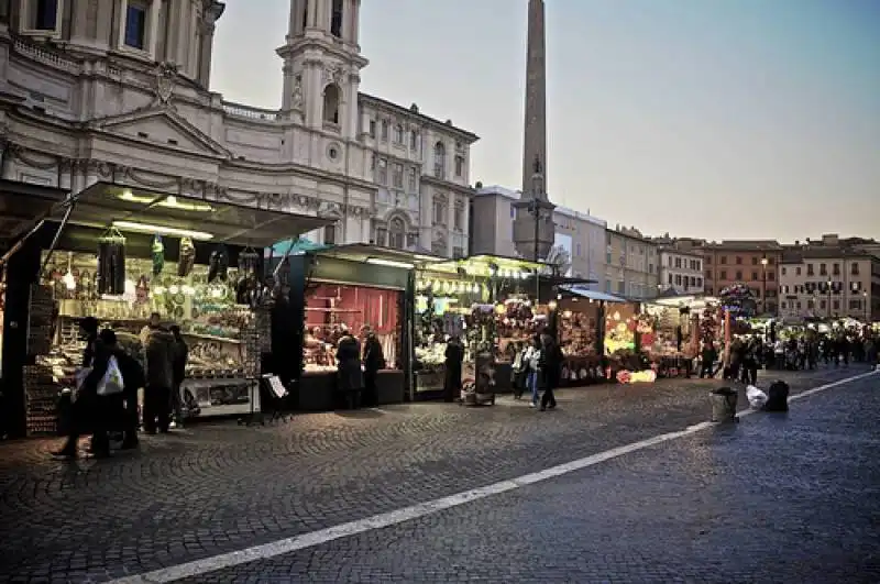 bancarelle mercatini natalizi piazza navona 4