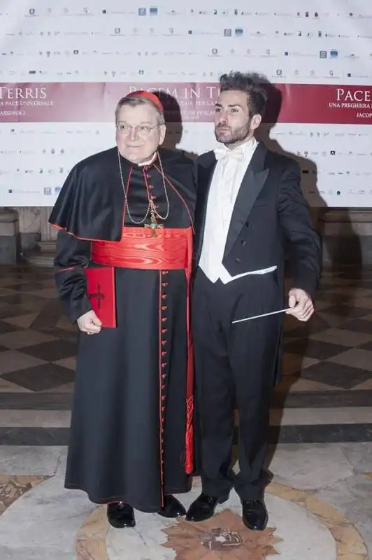 concerto pacem in terris   cardinale burke e  jacopo sipari di pescasseroli  38