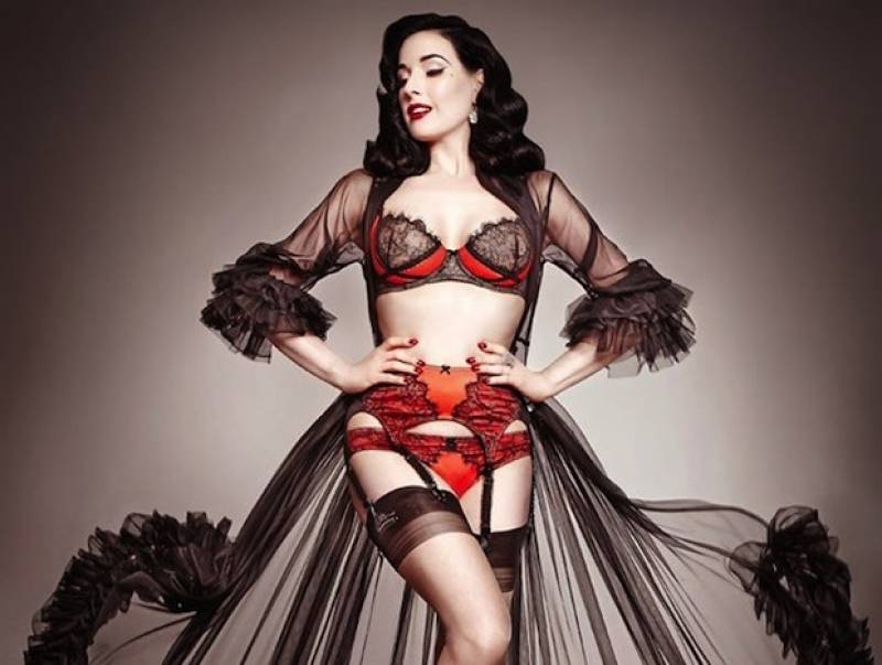 dita von teese 9