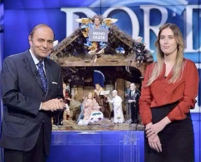 il presepe de noantri vespa e maria elena boschi