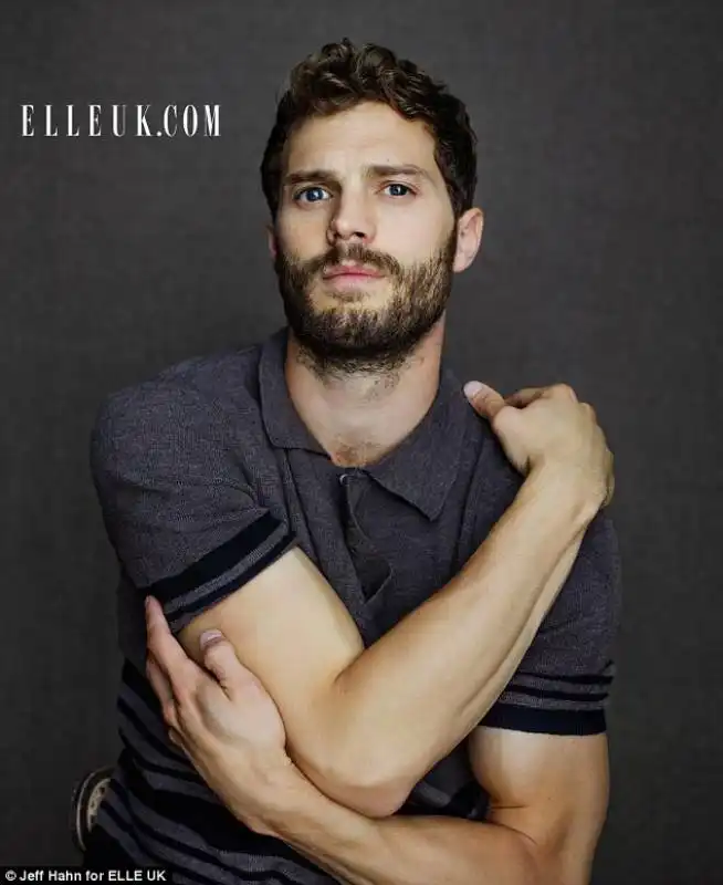 jamie dornan su elle