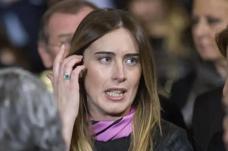 maria elena boschi   