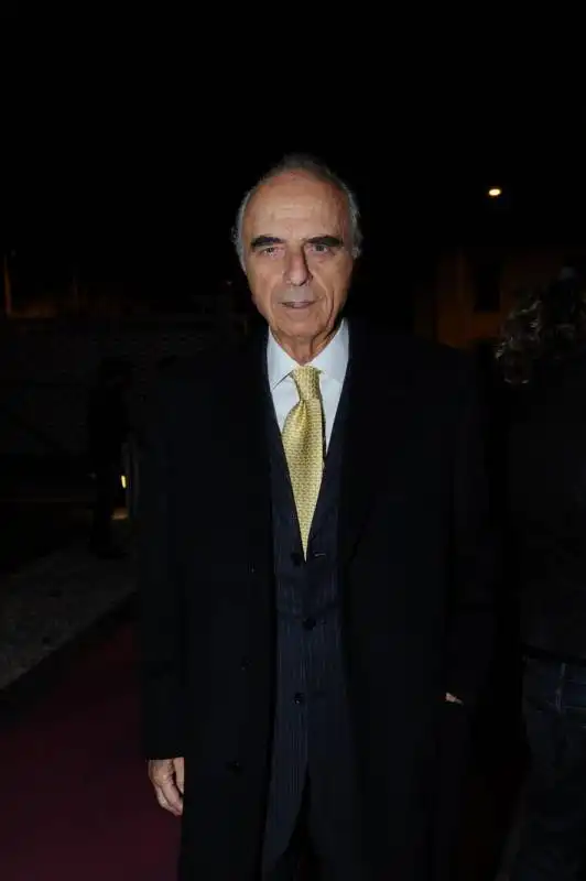 mauro pescante