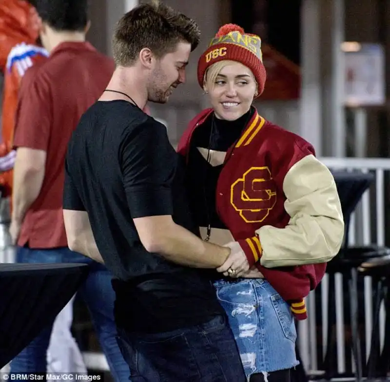 miley e patrick