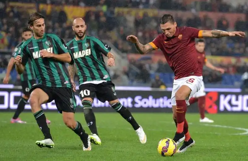 roma sassuolo   9faeb83e1d65f1f1a72dd0a9e39dbc40