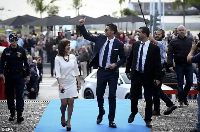 ronaldo e famiglia arrivano a madeira