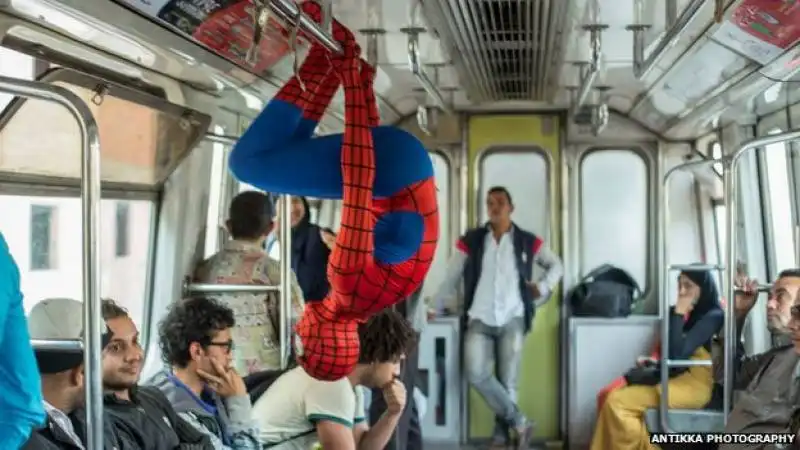 spiderman sull autobus