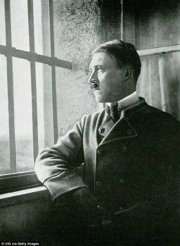 adolf hitler in prigione a landsberg