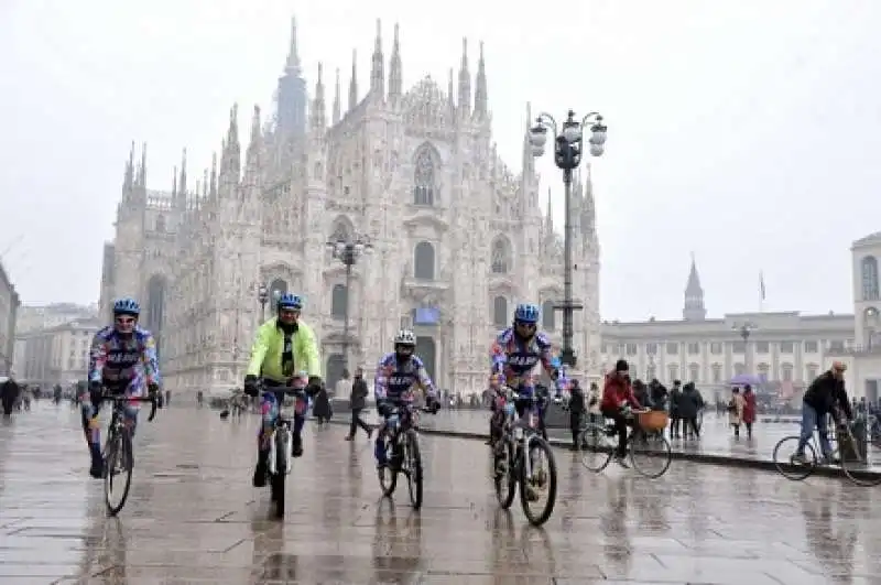 BLOCCO DEL TRAFFICO A MILANO  