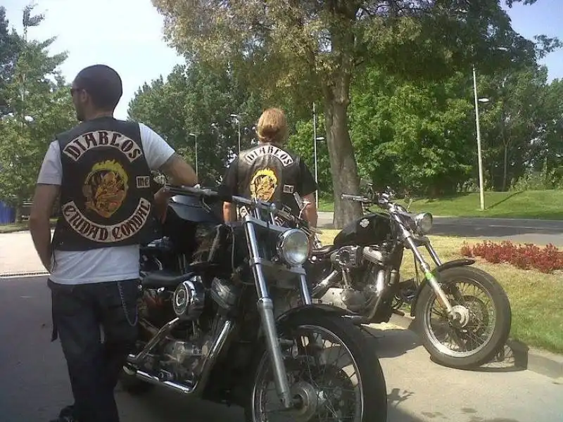 i bikers di san bernardino  