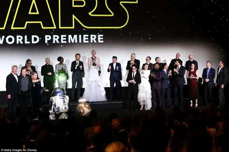 il cast di star wars sul palco