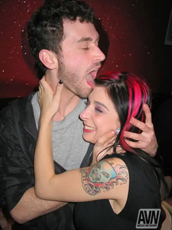 james deen e joanna