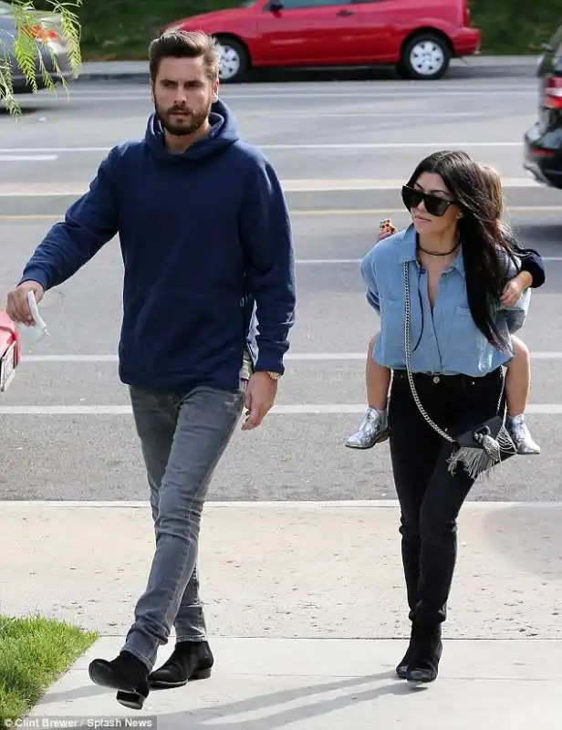 kourtney kardashian con ex scott disick