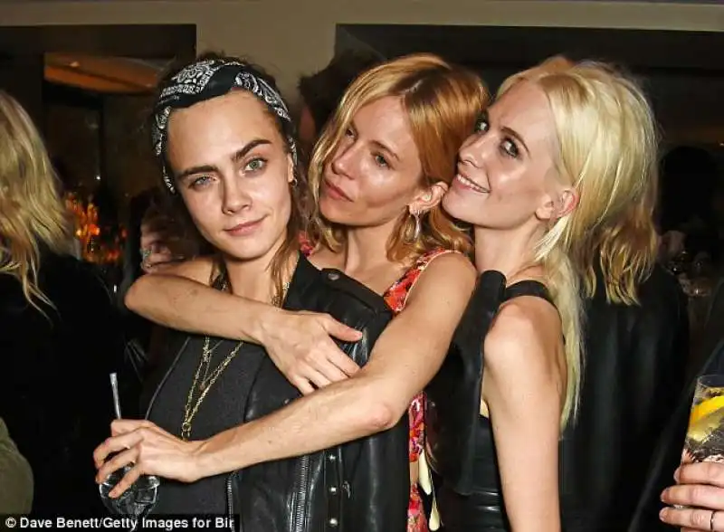 le delevingne con sienna miller