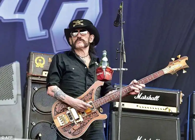 lemmy al glastonbury