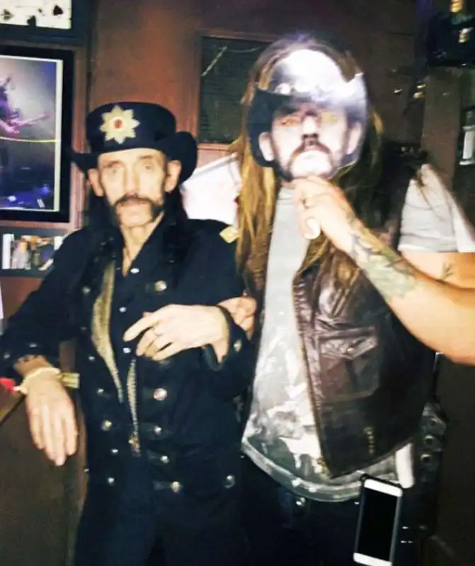 lemmy kilmister al rainbow bar di west hollywood