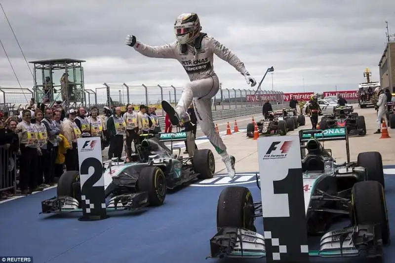 lewis hamilton vince il gp di austin