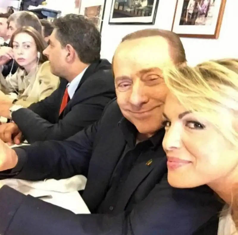 maria rosaria rossi   giovanni toti   silvio berlusconi   francesca pascale