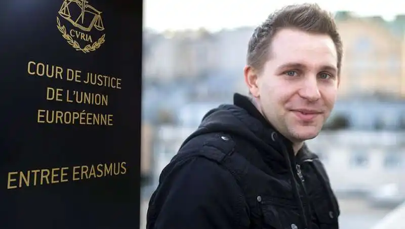 MAX SCHREMS CONTRO FACEBOOK