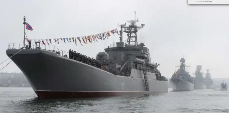 NAVE RUSSIA IN TURCHIA