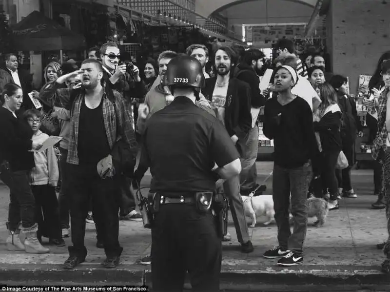 occupy demonstration on broadway los angeles 2011