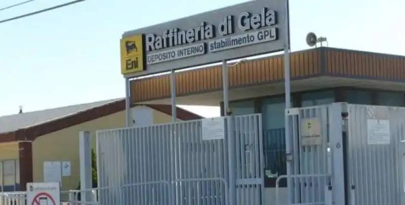 RAFFINERIA DI GELA 