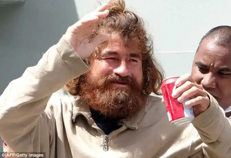 salvador alvarenga   36 anni