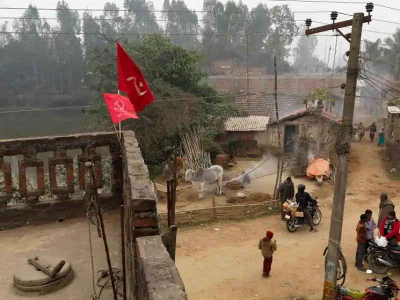 sede del partito marxista leninista a aurahi   nepal