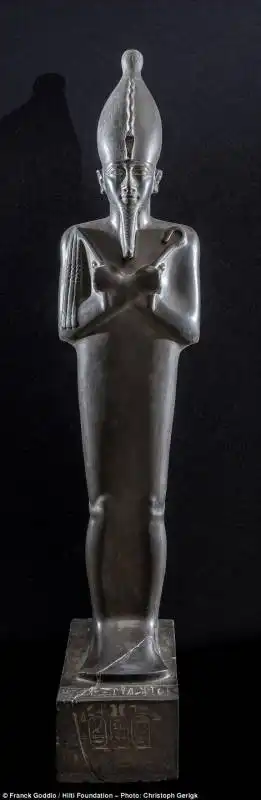 statua osiris