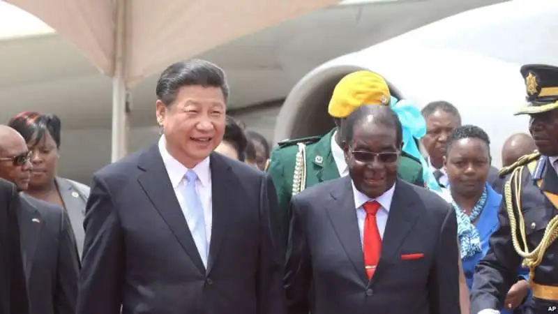 xi jinping  con  mugabe in zimbabwe