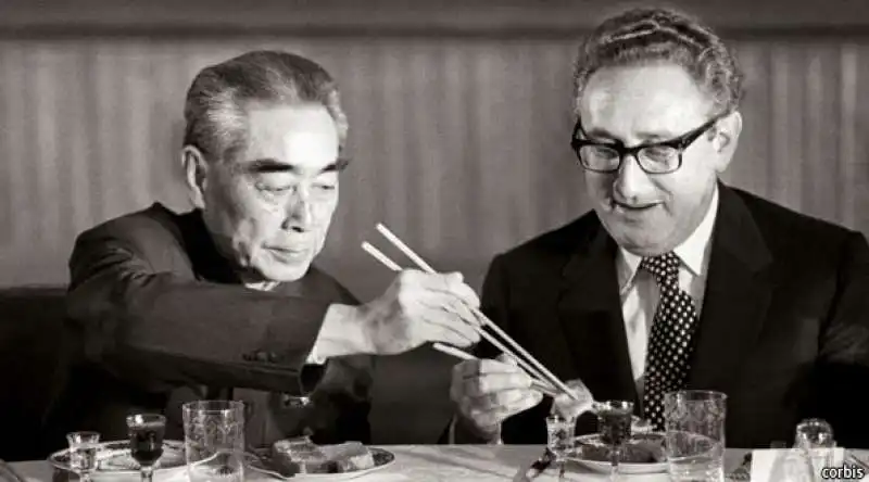 zhou enlai  con kissinger 30