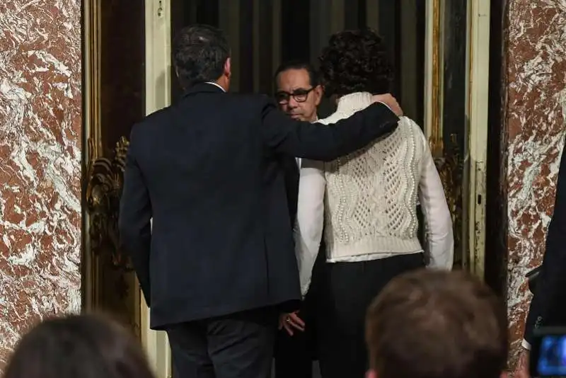 AGNESE LANDINI E MATTEO RENZI DURANTE LE DIMISSIONI 