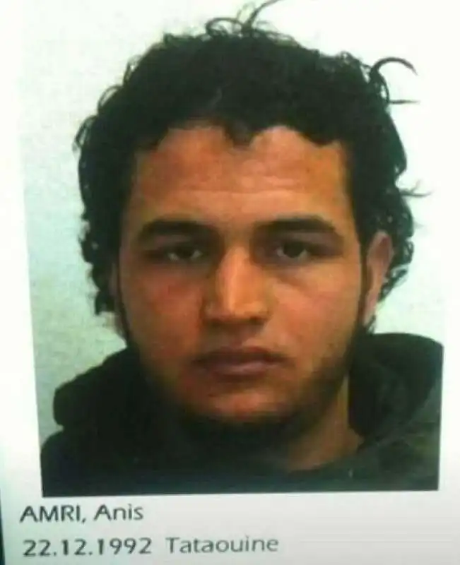 anis  amri tunisino ricercato per la strage di berlino