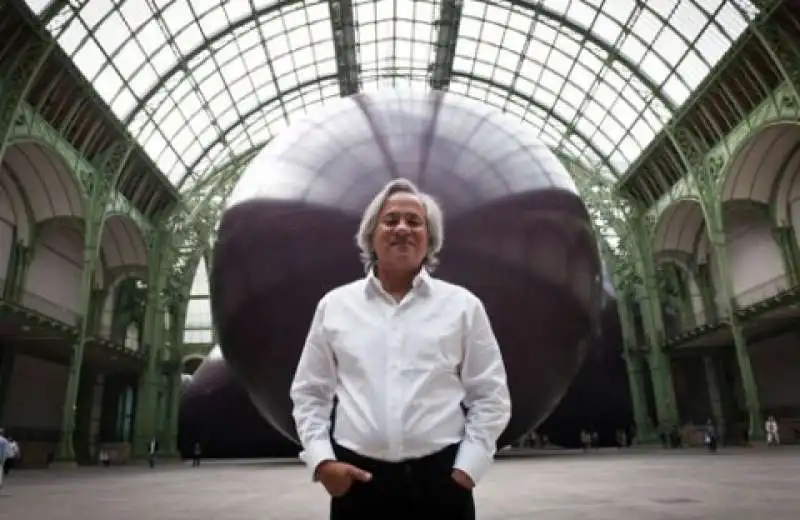 anish kapoor  macro 3