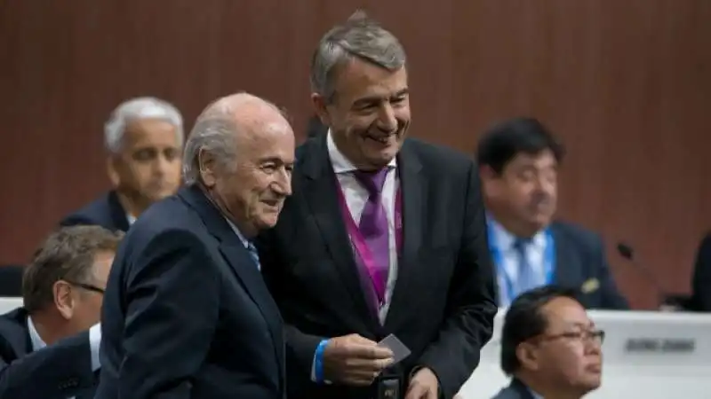 BLATTER E WOLFGANG NIERSBACH