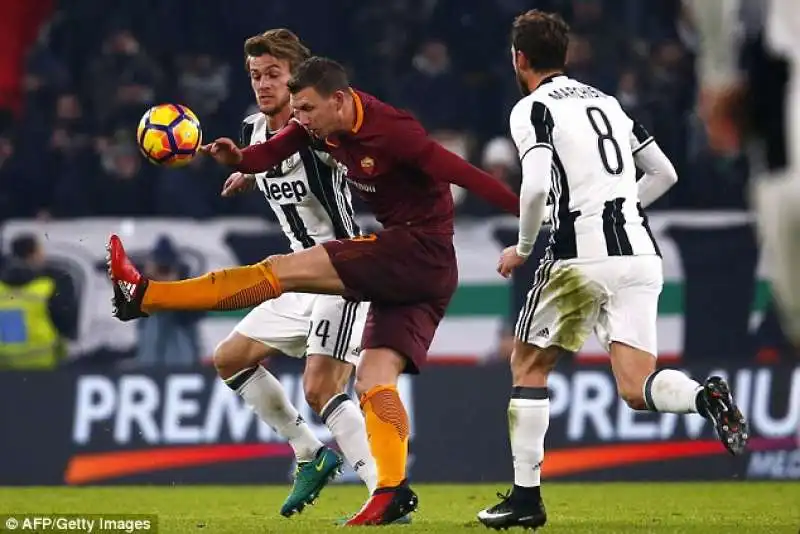 dzeko juve roma