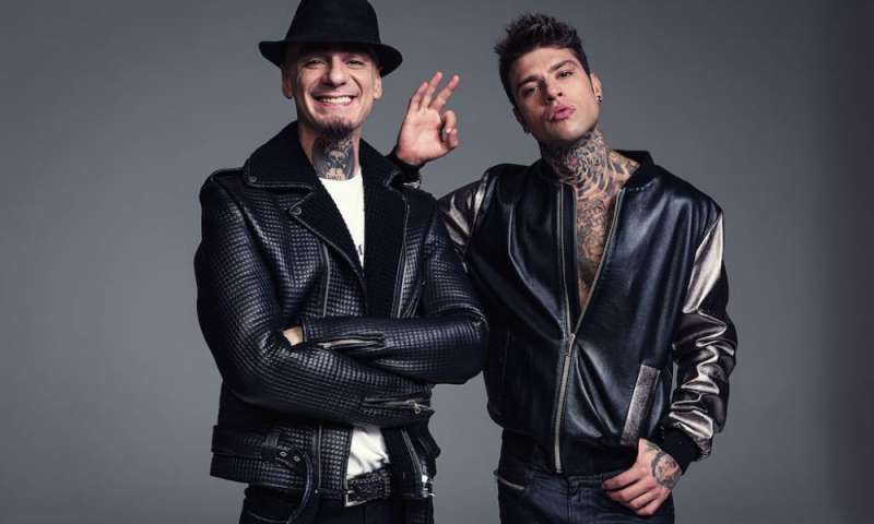 FEDEZ J AX