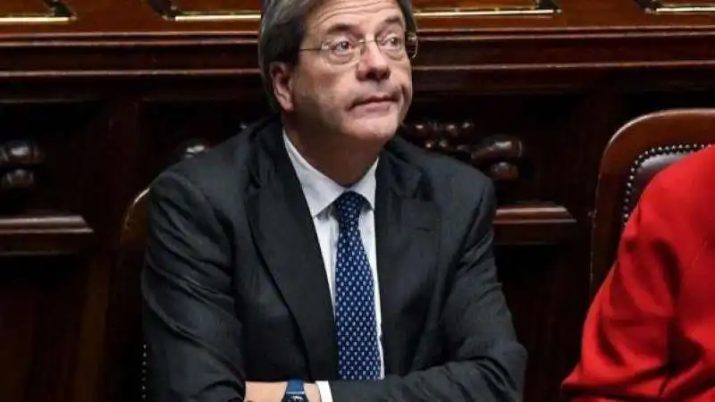 GENTILONI CHIEDE LA FIDUCIA  ALLA CAMERA   