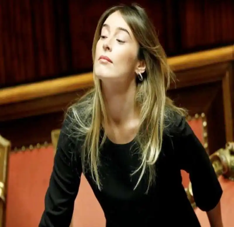 maria elena boschi tweet 