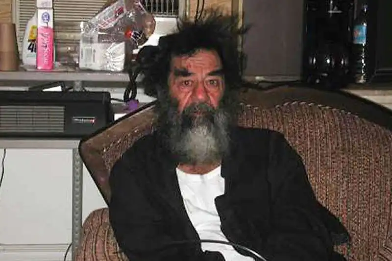 saddam hussein cattura