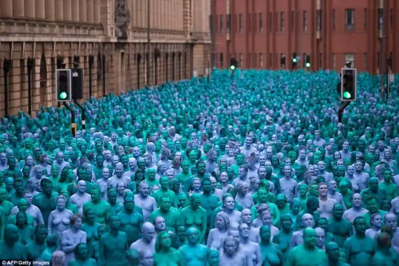 sea of hull di spencer tunick 