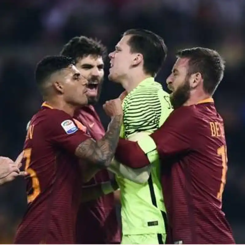 SZCZESNY DE ROSSI FAZIO